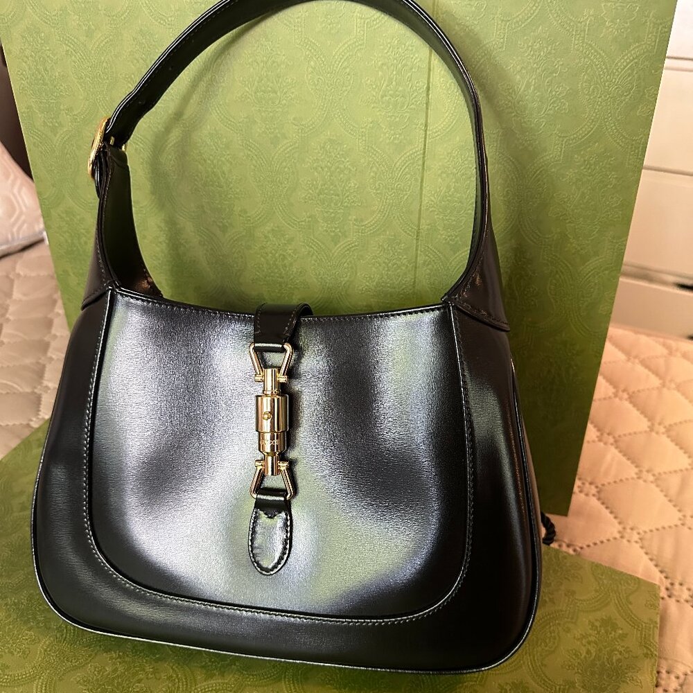 Gucci Jackie 1961 Medium bag in Black in Good Condition